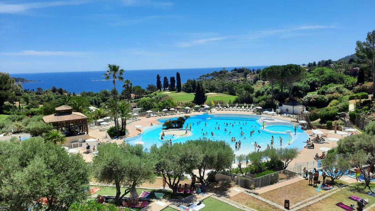 Huuummm C'Est La ! Beau T2 Cap Esterel Village Avec Clim ! Saint-Raphaël Kültér fotó